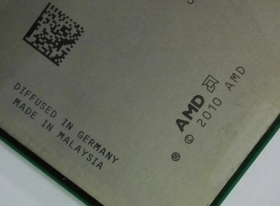 AMD  A8-3870K Desktop CPU APU AD3870WNZ43GX Socket FM1 3.0G Unlocked - Image 3 of 4