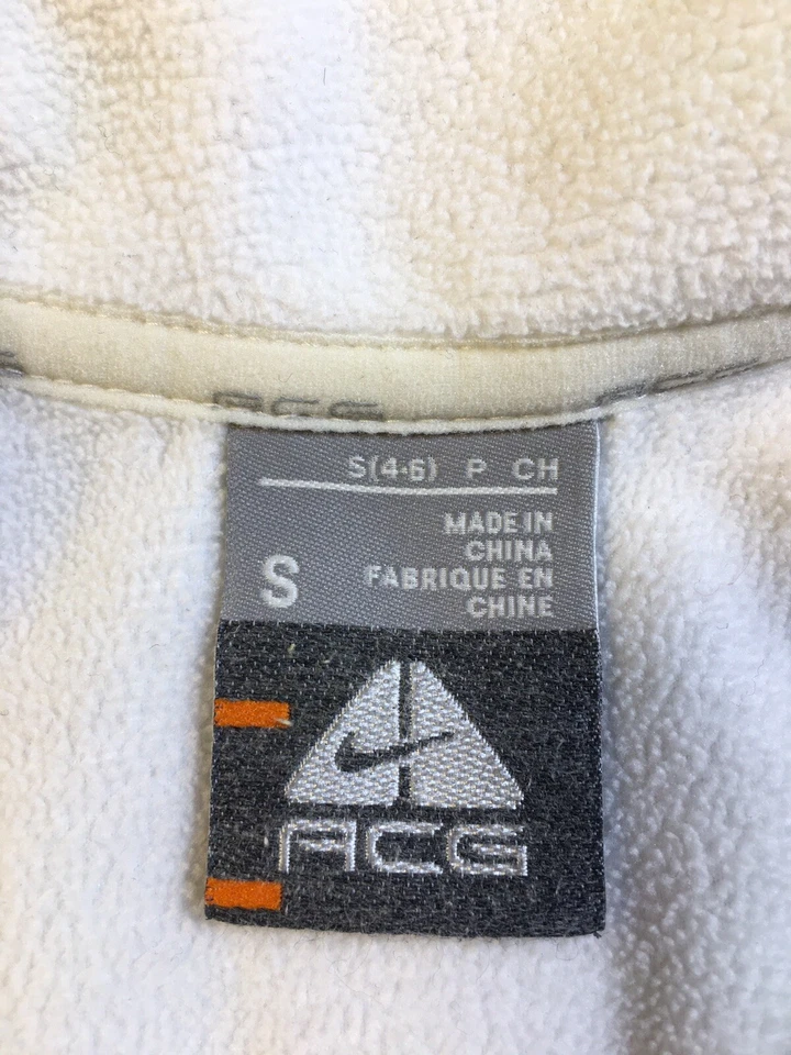 Nike ACG Chaqueta con Cremallera Para Mujer S Blanco Logo Cintura Corbatas Manga Larga Foto 4 de 4
