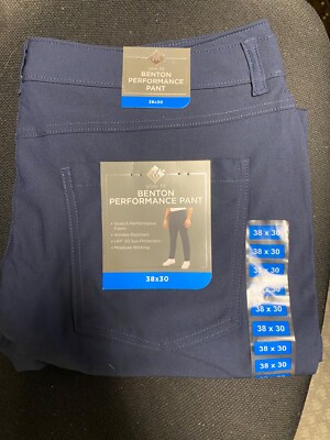 Men NWT'' Benton'' Performance pants, navy Size 38 x 30 Reg. $69.99