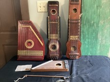 Antyczny celestafon "Mandolin Harp" Początek 1900 roku firmy Phonoharp Co. Plus 3 więcej