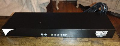 Tripp-Lite B072-008-1, NetCommander 8 Port SMART CAT5 KVM Switch - Open Box