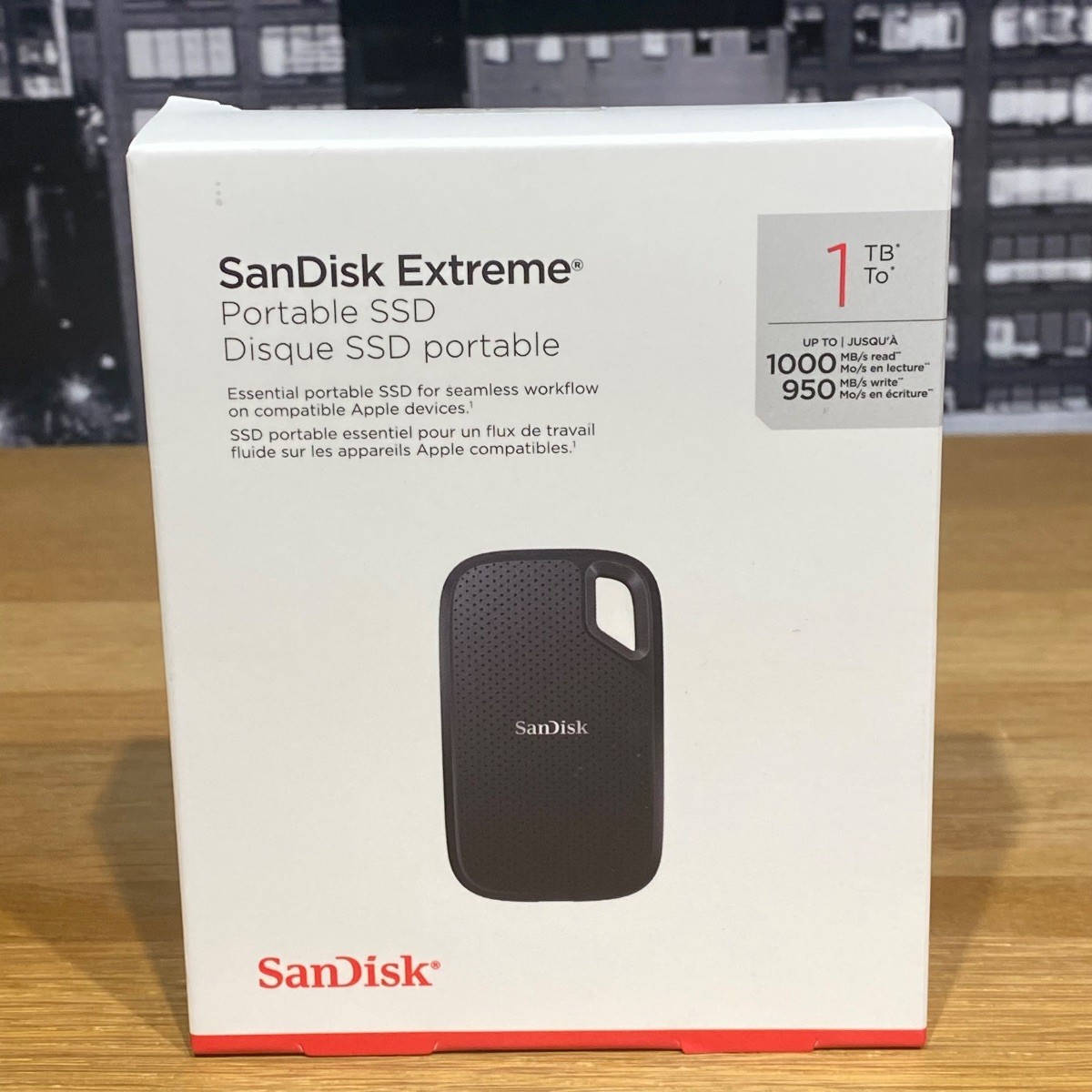 SanDisk Extreme 1TB USB-C Portable SSD External Drive iPhone iPad MacBook