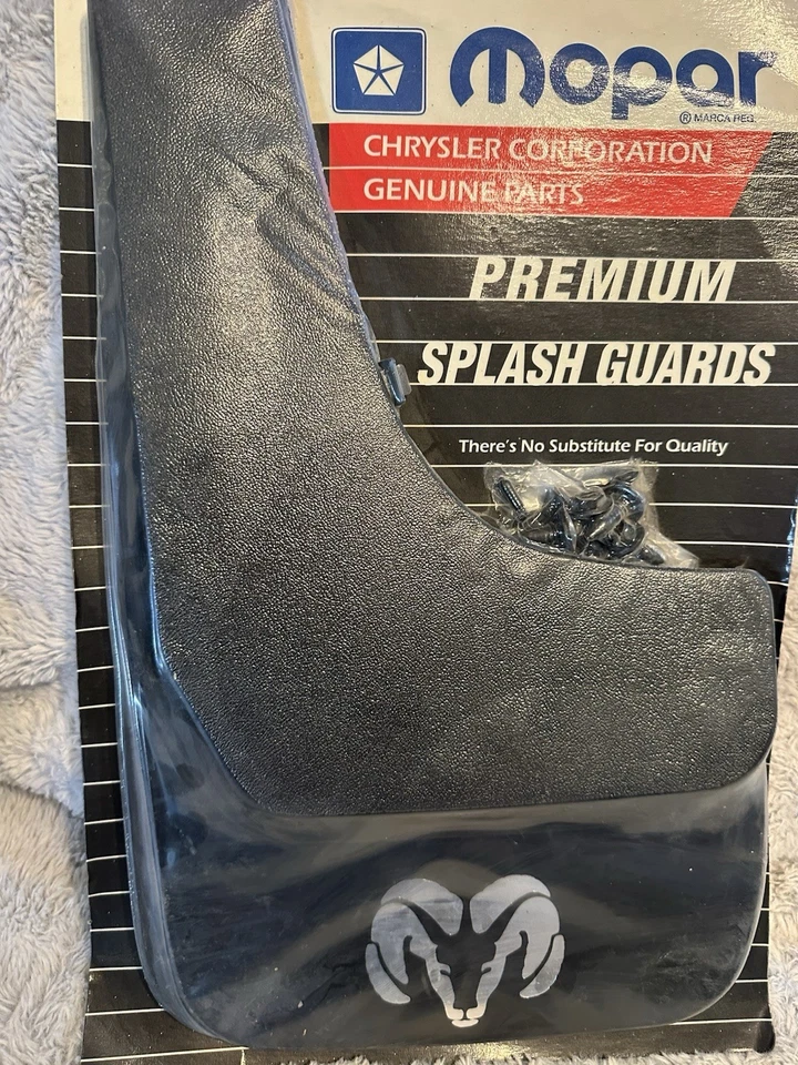 Mopar 82203704 高级后挡板 道奇 RAM 2000 DAKOTA DURANGO NOS — 第 2/4 张图片