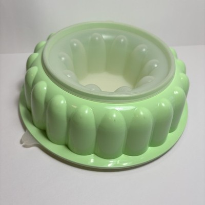 3 Piece Vintage Tupperware Gelatin Ice Jel-Ring(r) Mold Mint Green 1970s