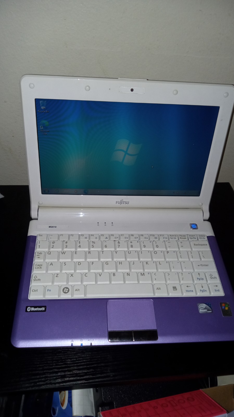 Fujitsu M2010 Series Purple Windows 7 Starter Netbook Laptop Computer