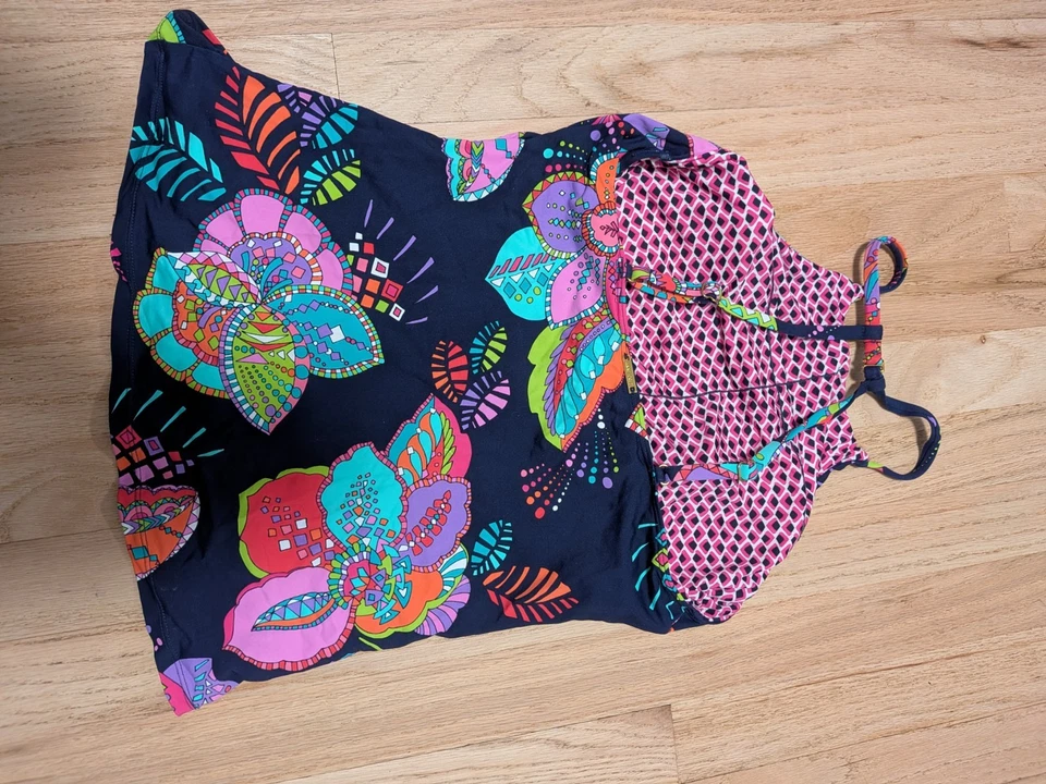 Traje de baño Tankini Anne Cole Signature floral halter talla mediana Foto 2 de 4