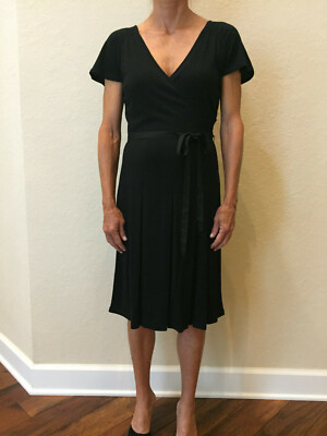 ann taylor little black dress