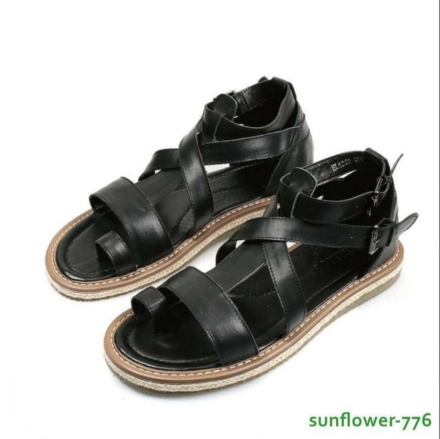 crocs low wedge brooklyn