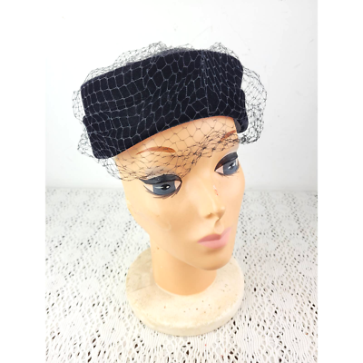 Vintage 1940s / 1950s Black Pillbox Hat w/ Net Veil Bows  display picture 3