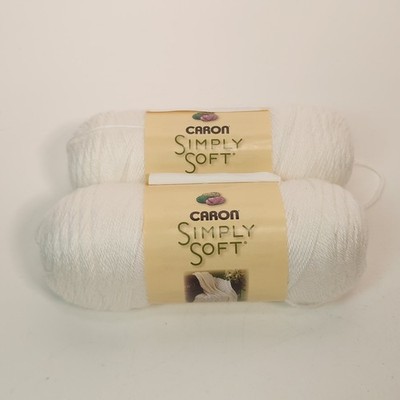 Caron Simply Soft Yarn White 9701 Lot of 2 Skeins Worsted Weight Acrylic NOS