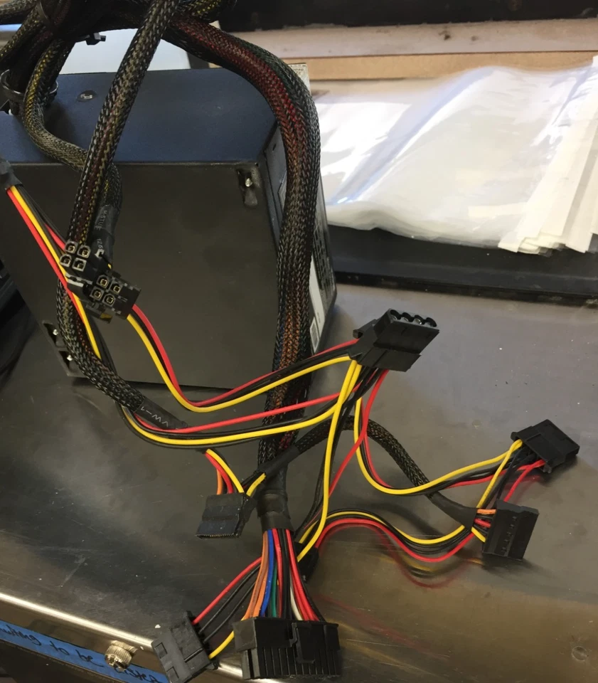 LOGISYS 550W ATX 20/4-PIN BLACK DUAL FAN SWITCHING POWER SUPPLY PS550E12BK - Image 4 of 4