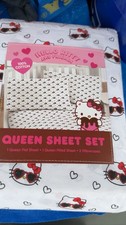 Hello Kitty Queen Sheet Set  BRAND NEW 