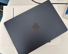 Apple MacBook Air 13” M3 8GB 256GB 2024 Mitternacht
