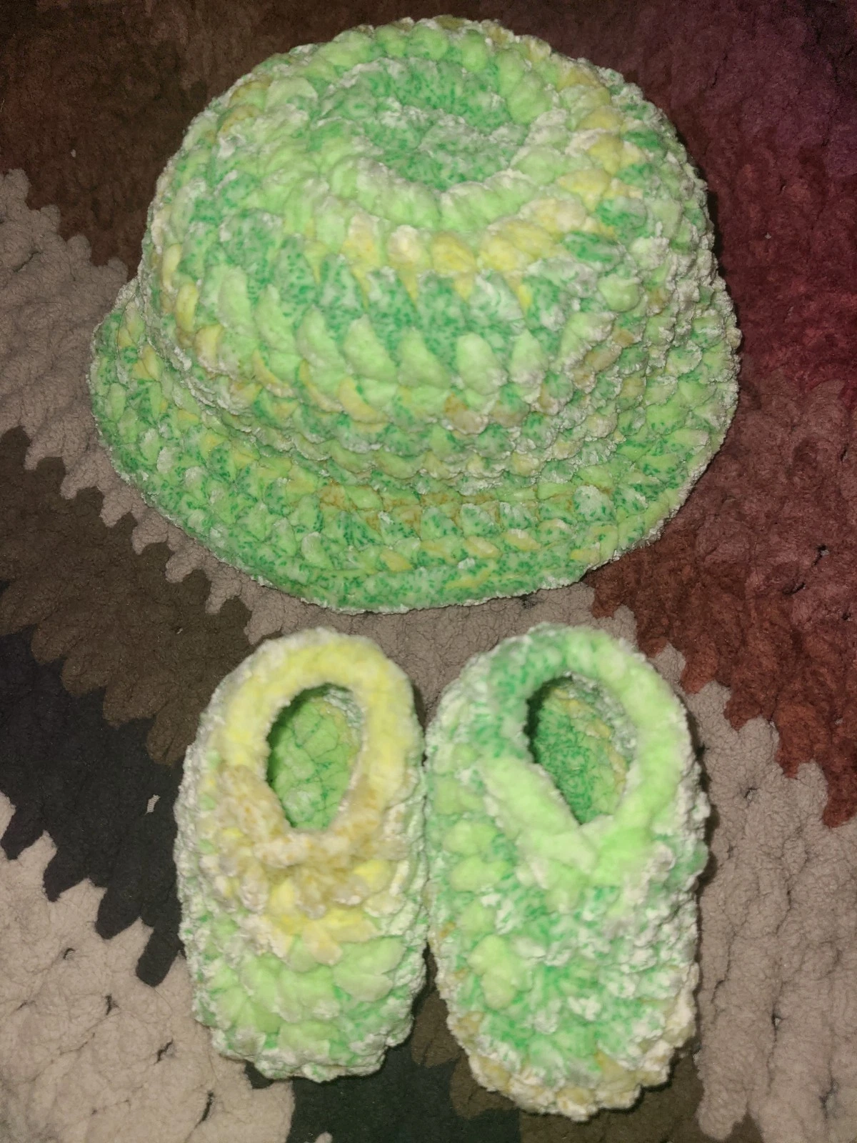 Custom! Handmade Baby Hat And Booties Set Made With Soft Chenille Yarn 36 Colors