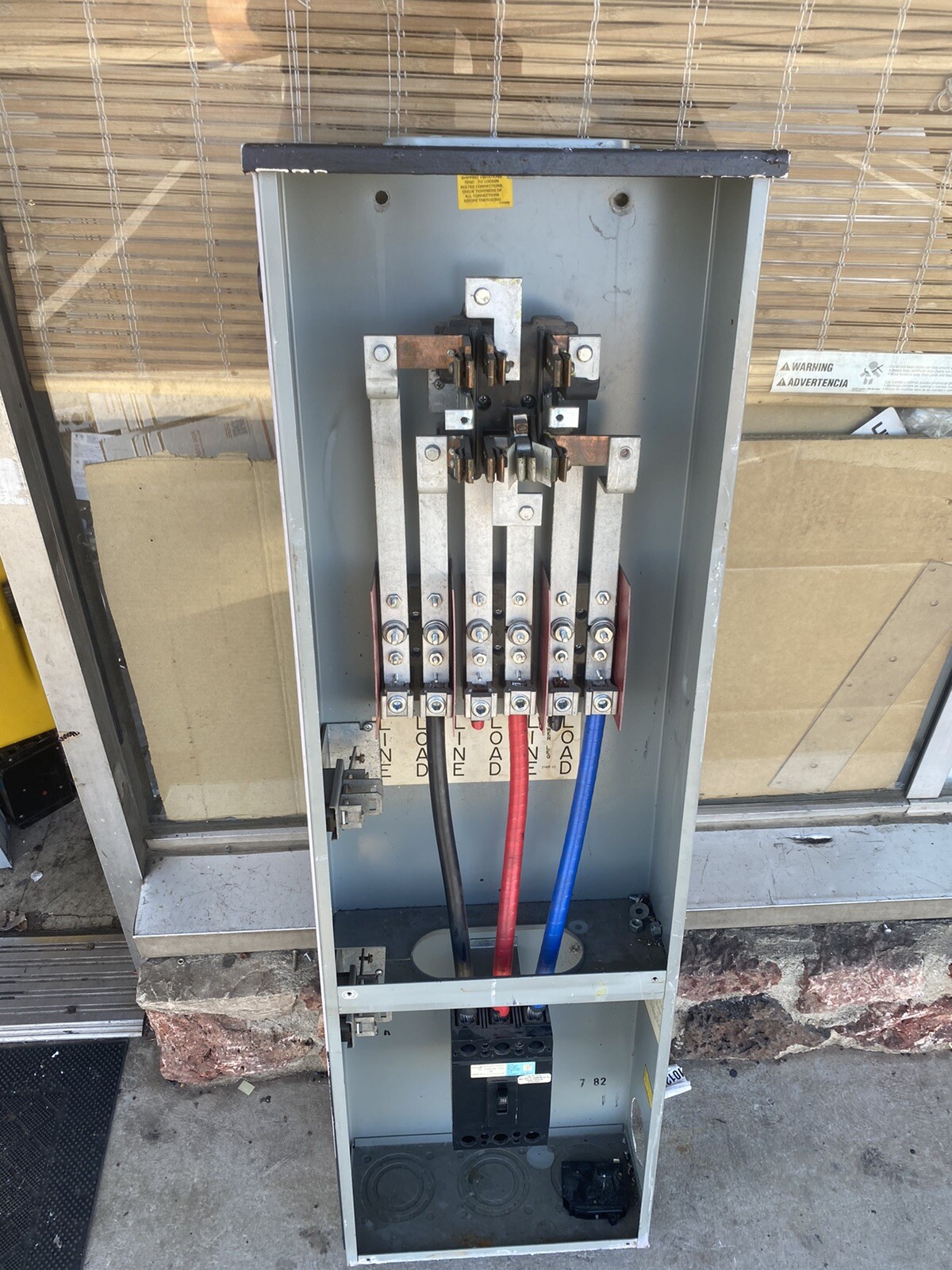 CROUSE HINDS 3 PHASE METER SOCKET 200A -7 JAW- CAT. BY125JO USED GOOD ...