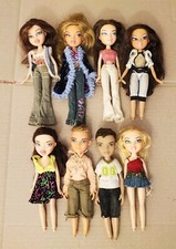 Vtg Bratz Doll Lot Of 8, 6 2001  2 2002 MGA w/Clothes No Feet/Shoes Estate