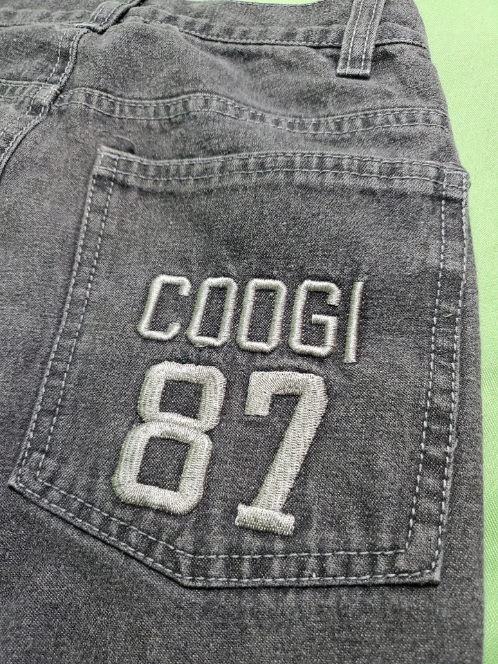 Pantalones Youth Coogi 87 Bordados Negro Gris Estilo Desteñido Talla 8 - 23" Entrepierna Foto 4 de 4