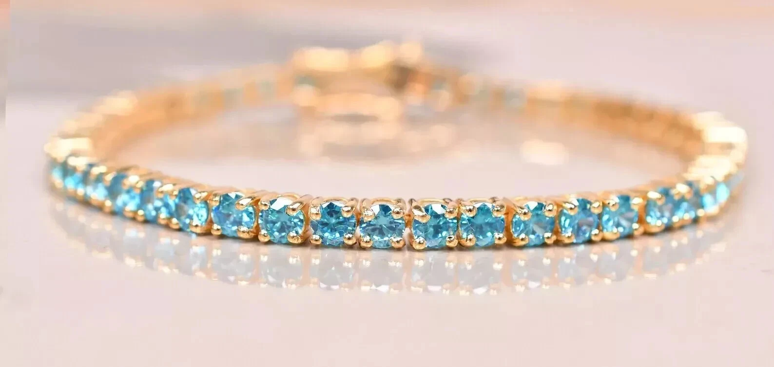 VALENTINO Bracciale Tennis 7Ct Taglio Tondo Creato in Laboratorio Topazio Blu 7 5" Placcato Oro Giallo 14k