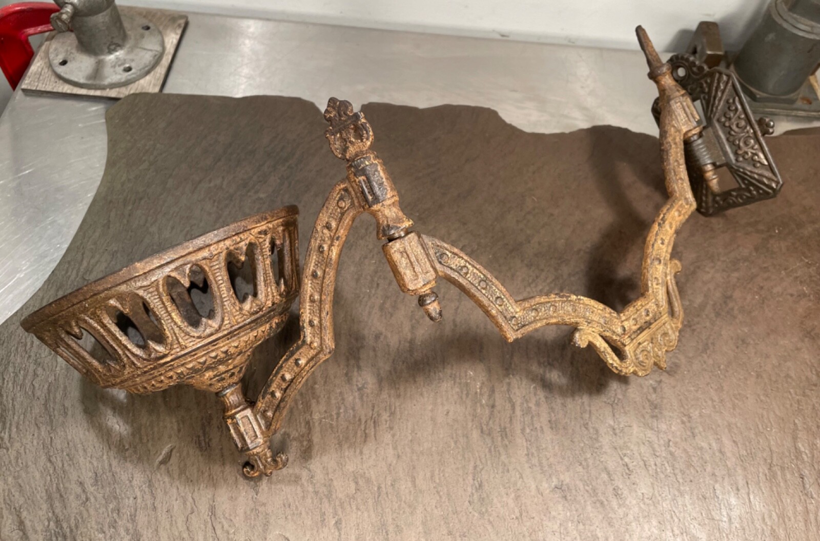 antique oil lamp bracket DOUBLE swing arm kerosene lamp Bradley Hubbard