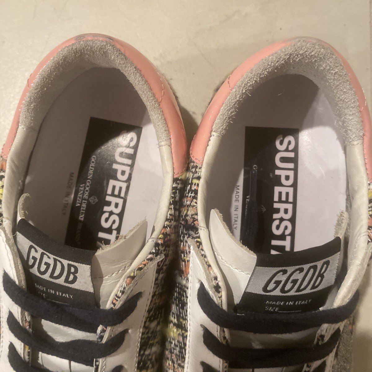 【GOLDEN GOOSE】SUPERSTAR 43 即日発送 Golden Goose: Gray & White Super-Star Sneakers | SSENSE