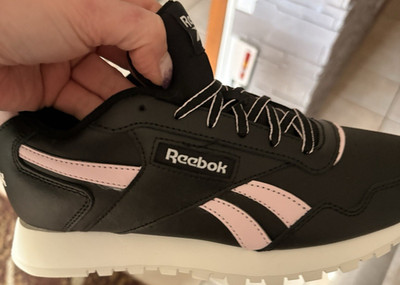 Reebok Classic Leather Damen Sneaker Low Top Schwarz Rosa Weiß Größe 39