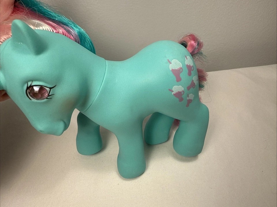 Vintage 1985 G1 My Little Pony Fizzy - Green Twinkle Eye Unicorn Milk ...