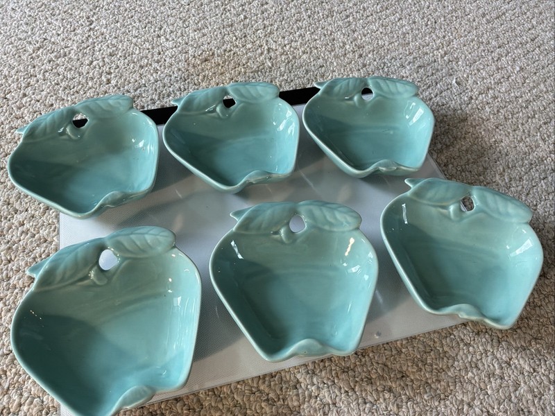 Vtg 1960 Hoeing Of California Apple Dishes