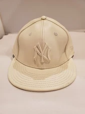 NEW ERA LEATHER CAP NEW YORK YANKEES  59FIFTY SIZE 7 5/8 NEW WITH TAGS