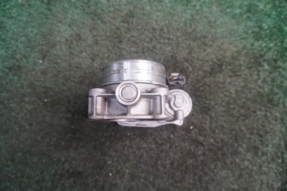 Chevrolet Traverse 2017 2018 3,6 L carrocería del acelerador fabricante original 124 k millas 12670981AA Foto 3 de 4