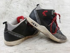 SHAQ Boys Size 2 Sneakers Kids Black Gray Red