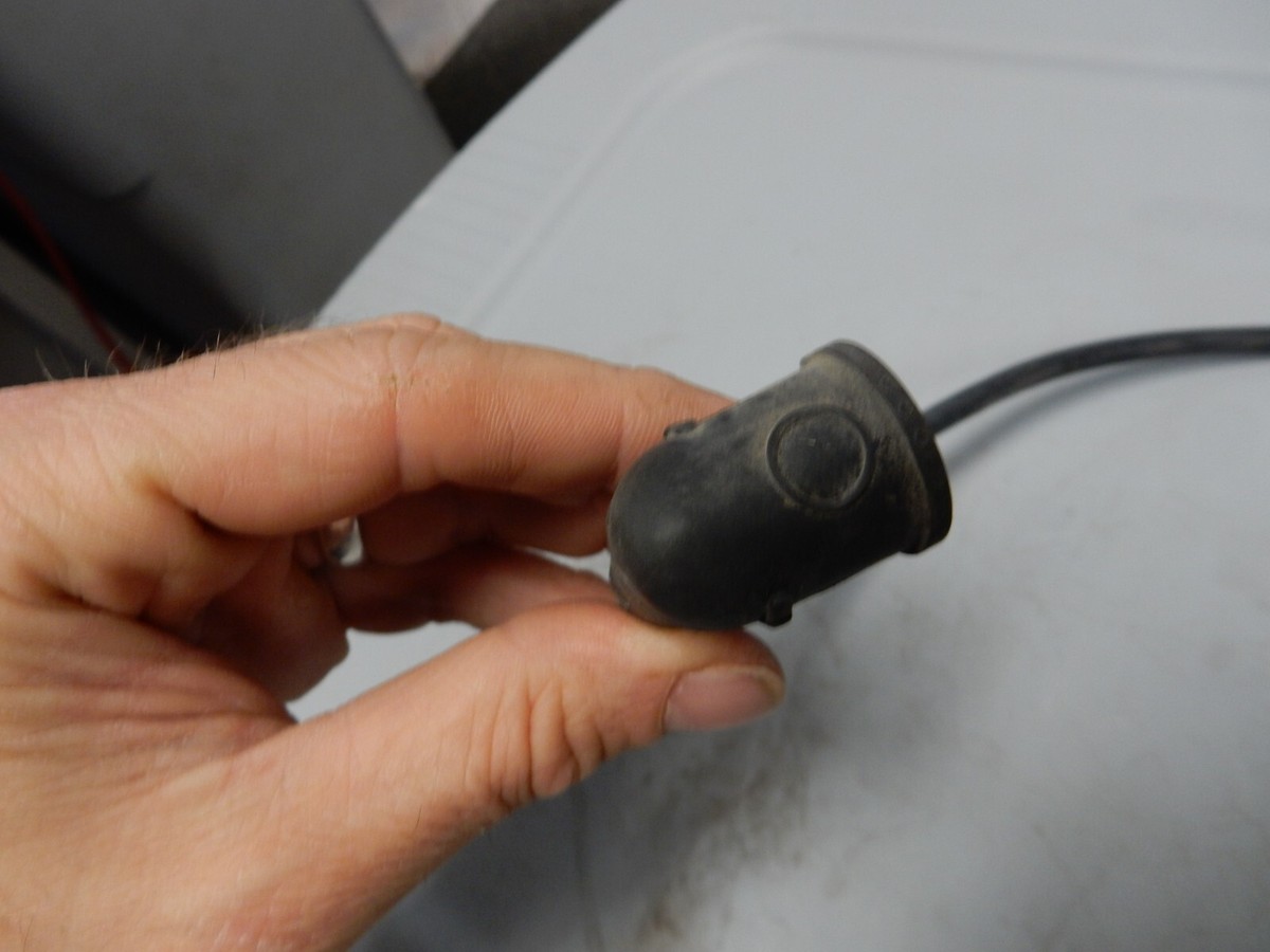 NOS Vintage Yazaki L-16 Spark Plug Cap Ignition Wire Fits NOS Vintage Yazaki L-16 Spark Plug Cap Ignition Wire Fits