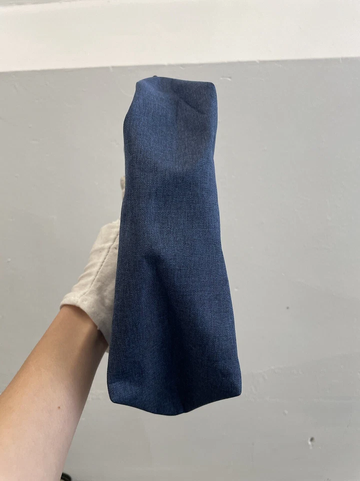 Authentic KIEHL’S Blue Canvas Makeup Travel Clutch Case - Image 4 of 4