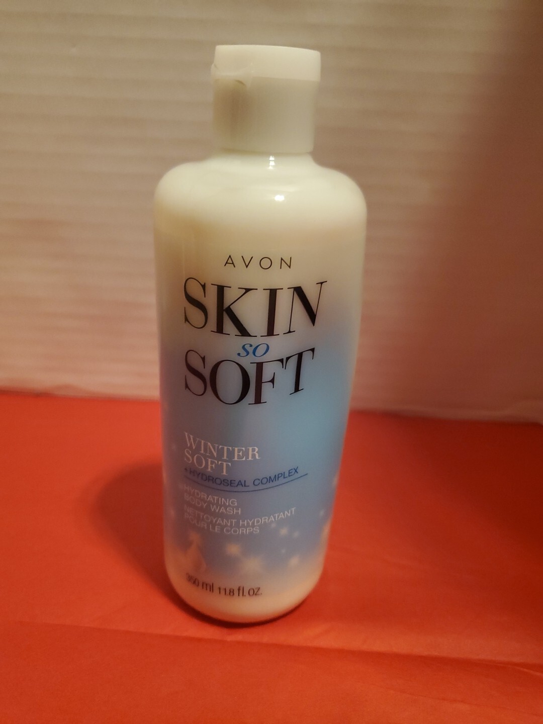 AVON SKIN SO SOFT WINTERSOFT  HYDROSEAL COMPLEX HYDRATING BODY WASH 11.8 OZ NEW