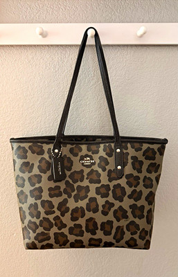 Coach Leopard Animal Print Zip Tote Large Gray/Black/Brown Lined Pockets Charm