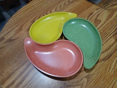 3 Vtg West Bend Confetti Melamine Nesting Teardrop Snack Dishes 8  Retro 60 s