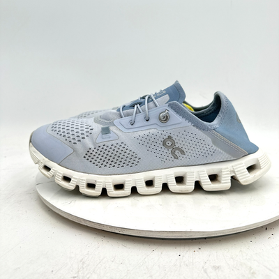 On Cloud 5 Coast Women Size 8 3WD10541177 Pastel Blue White