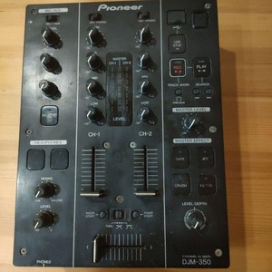 DJM350 パイオニア　pioneer Amazon | Pioneer DJミキサー ブラック DJM-350 | DJミキサー | 楽器
