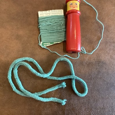 Vintage Wood Tricotin Knitting Nancy French Dolly Spool Knitter Red Strickliesel