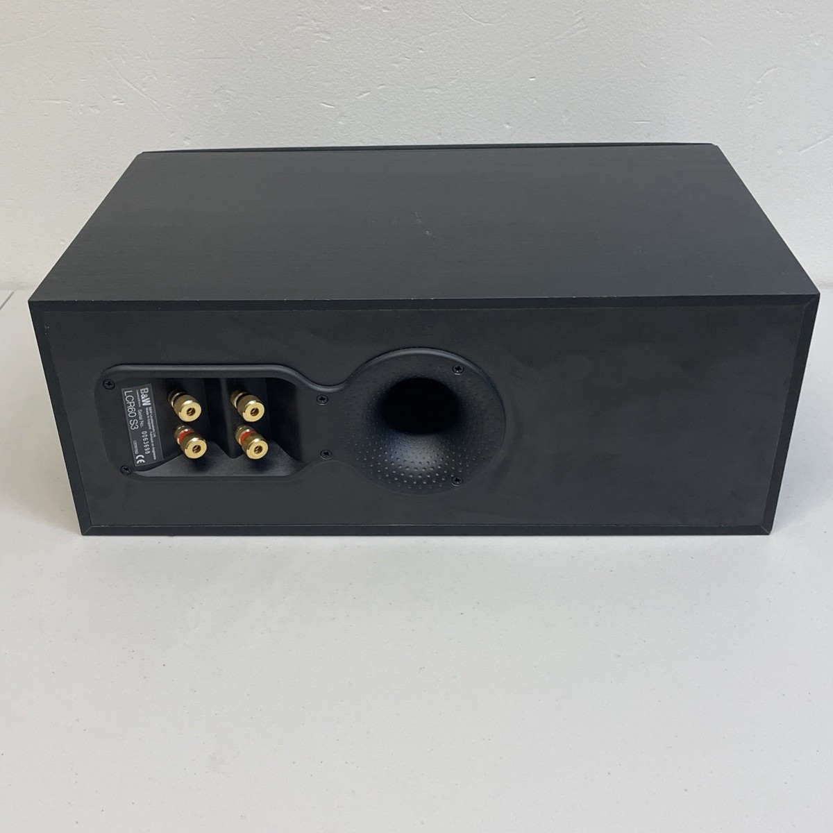 B&W LCR60 S3 Center Channel Speaker - Great Working Condition