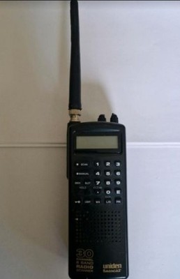 Uniden Bearcat UBC60XLT-1 Funkscanner   30 Kanäle, 8 Bänder, guter Zustand