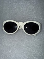 VINTAGE Gianni Medusa Versace Women White Round Sunglasses MOD 617/B COL 85N