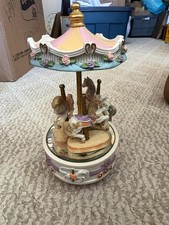 MUSICAL 3 HORSE WIND UP 8.5" TALL CAROUSEL