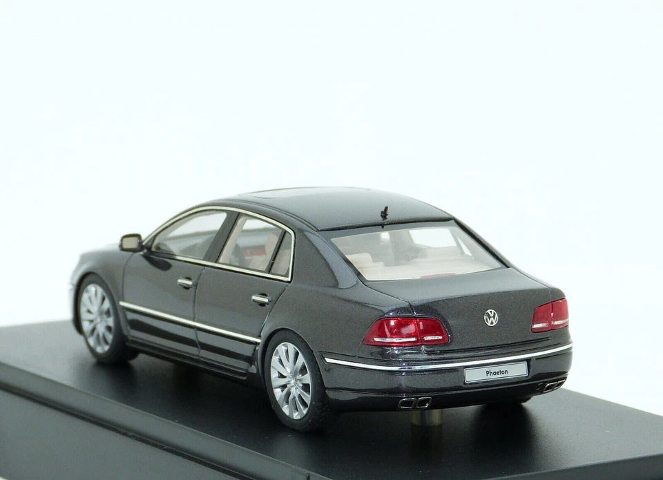 VW Phaeton 2011 GP3 Mokka Anthracite Looksmart 3D1099300C8Z 1:43 Volkswagen - Immagine 4 di 4