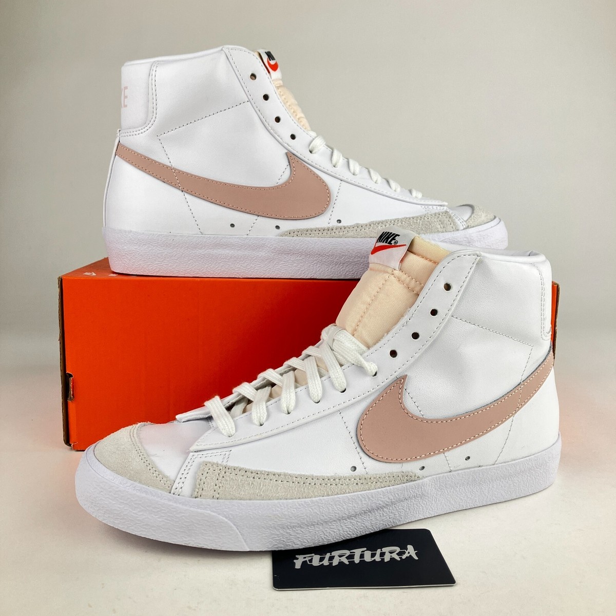 Nike Blazer Mid '77 White CZ1055-118 Women's Size 11.5 / Men's 10