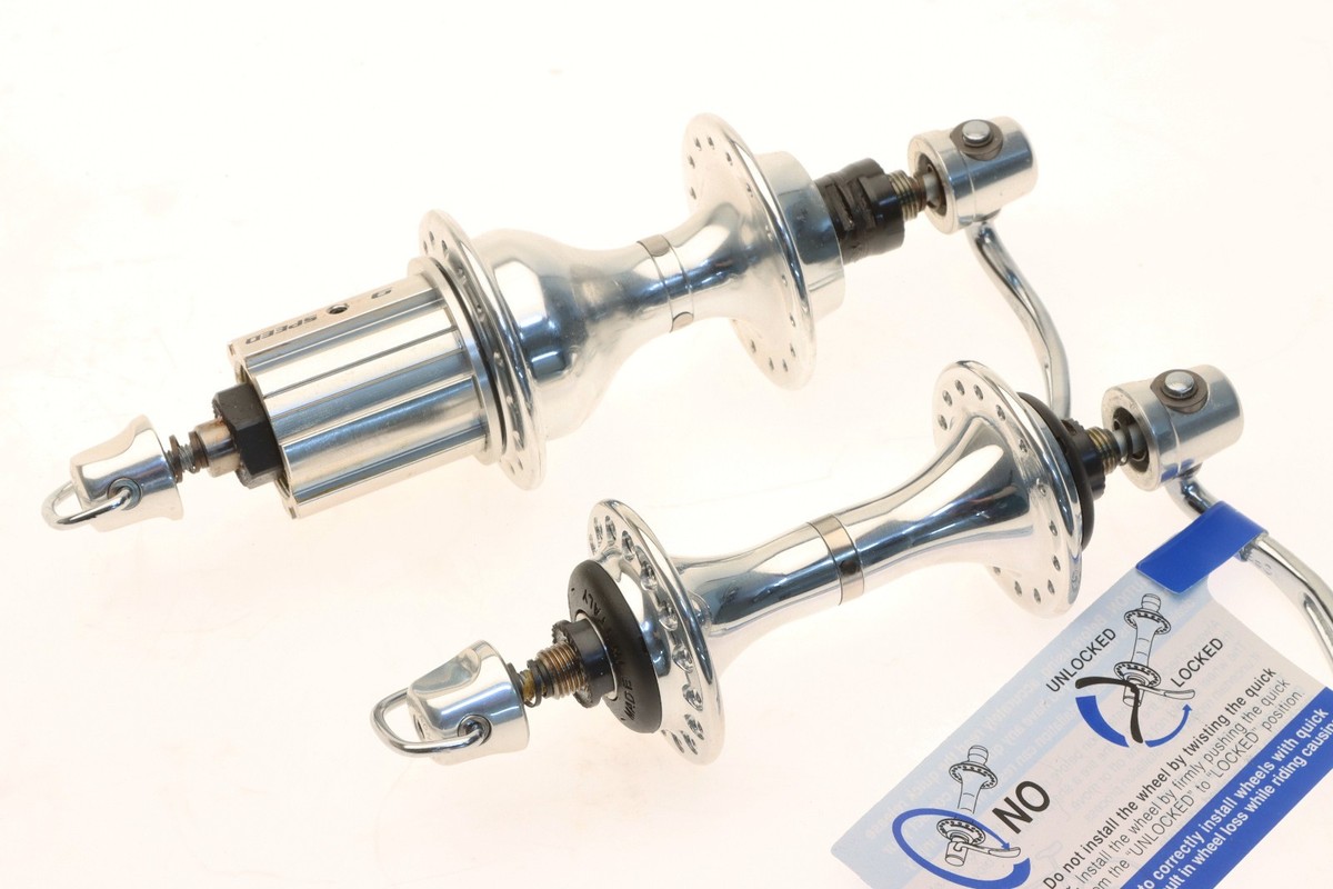 Mavic GP4カンパニョーロCレコードハブ32H Campagnolo Record Titanium 32h Hubset 9 Speed 100mm 130mm NOS NEW