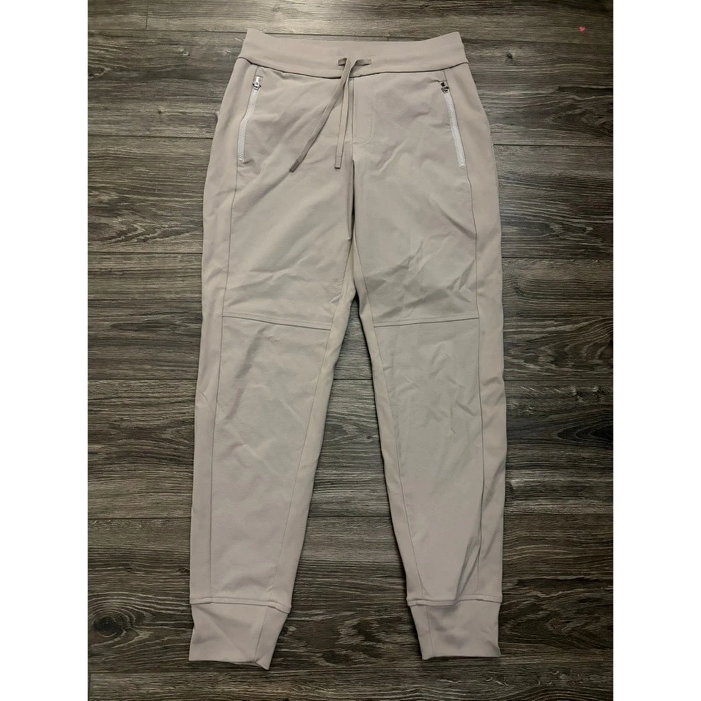 Athleta Headlands Hybrid Trek Mid Rise Jogger Beige size 4