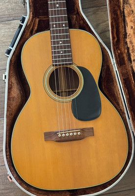 1975 Martin 00-21 Excellent Condition