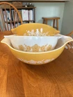 Nesting Vintage Pyrex Mixing 3 bowl Set Cinderella Pattern In Butterfly Gold