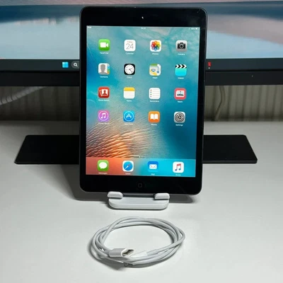Apple iPad mini 1. Generation 16GB Space Grau WiFi Tablet 7,9 Zoll - Bild 1 von 4