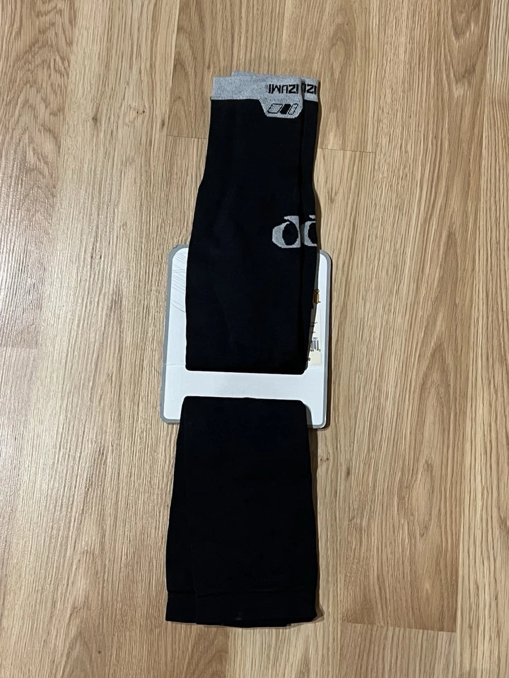 NWT PEARL iZUMI Thermal Lite Arm Warmers Black (Medium) - Image 2 of 4